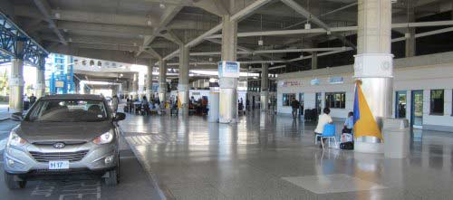 8P_Airport_TerminalFront